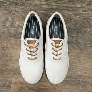 White Men’s Sperrys- NWT